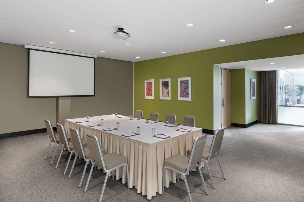 Adina Apartment Hotel Perth Fasiliteter bilde